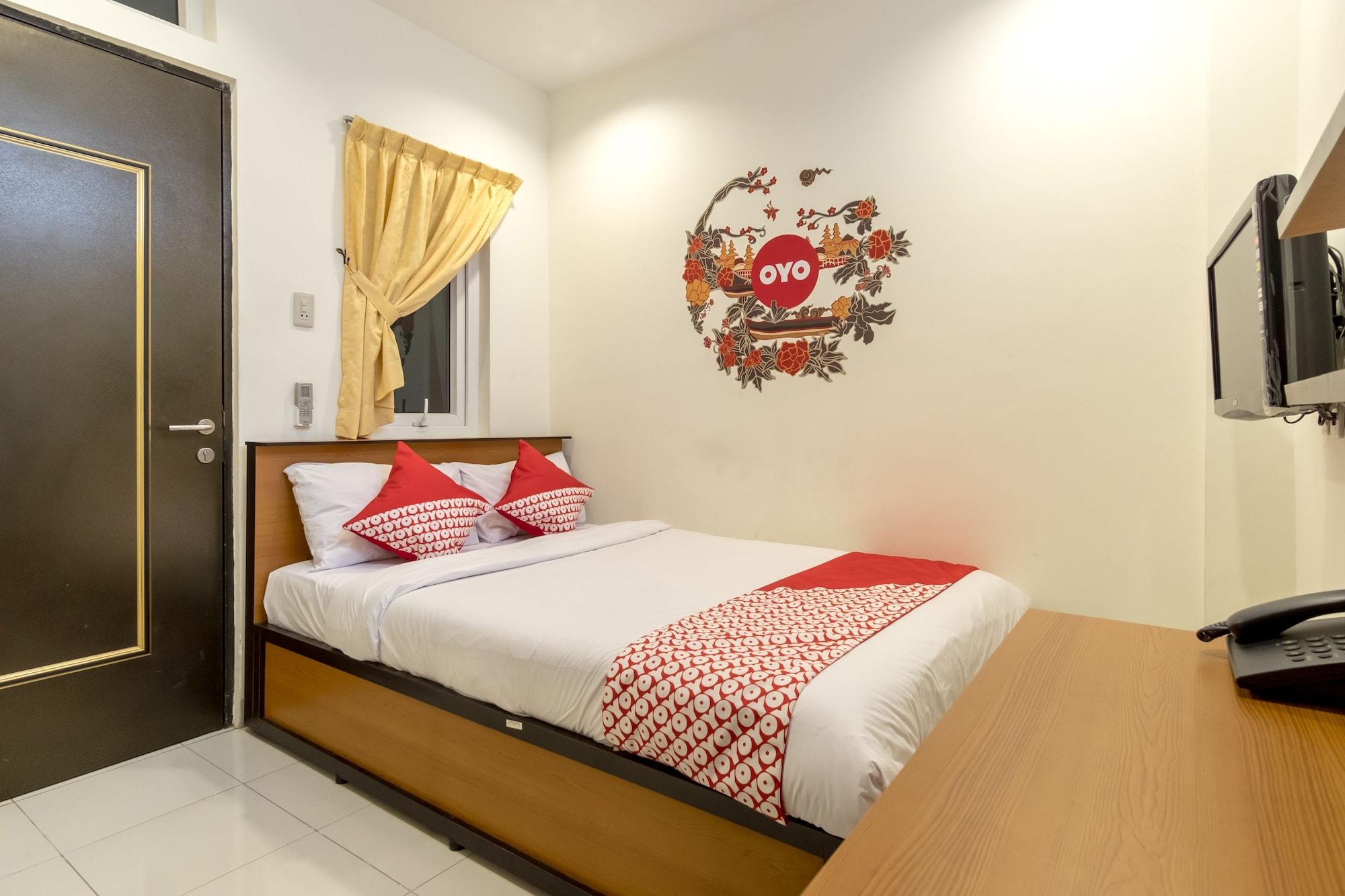 Oyo 294 Andrea Residence Syariah Medan Eksteriør billede