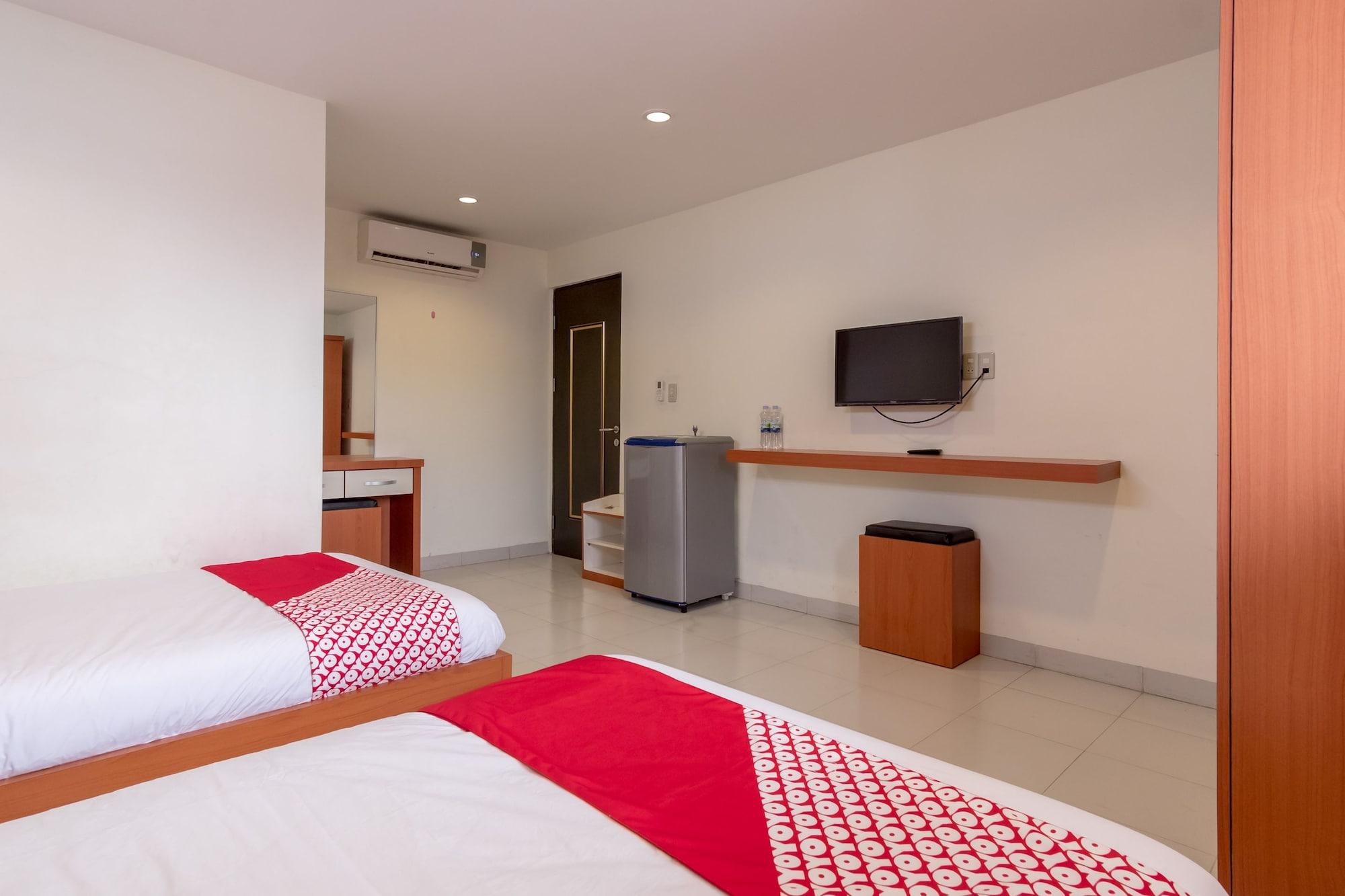 Oyo 294 Andrea Residence Syariah Medan Eksteriør billede