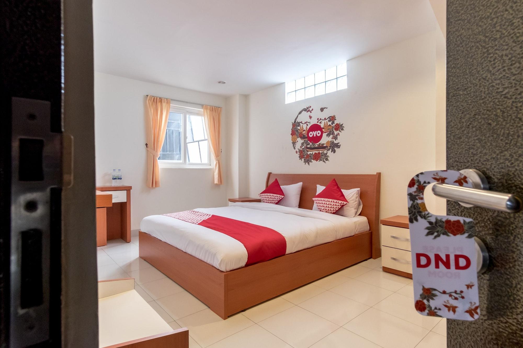 Oyo 294 Andrea Residence Syariah Medan Eksteriør billede