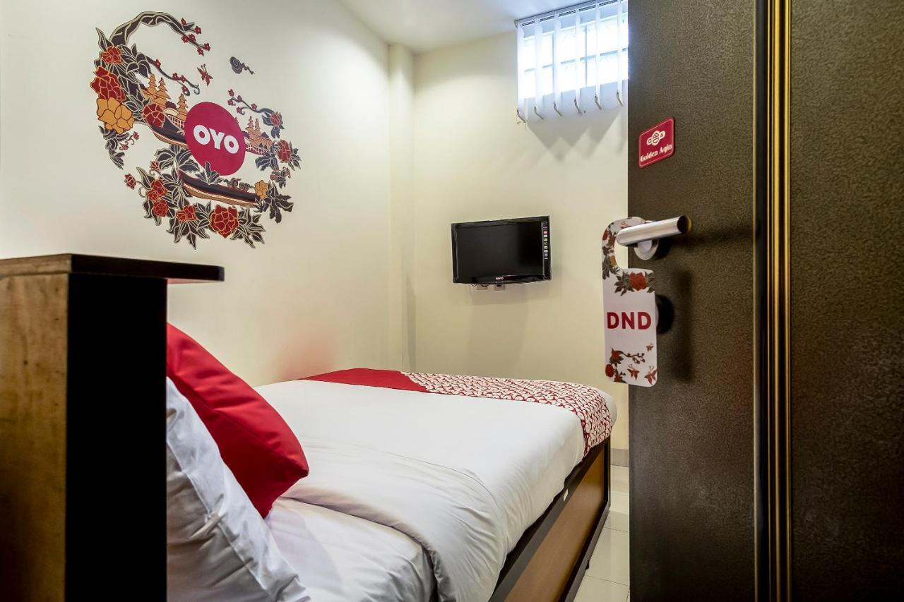 Oyo 294 Andrea Residence Syariah Medan Eksteriør billede